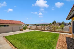 17965 Fremontia Ln, Victorville, CA 92395 - Photo 33