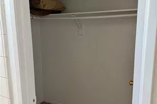 14230 Hillsborough Dr, Victorville, CA 92392 - Photo 17