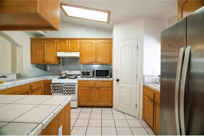 8871 Avocado Avenue, Hesperia, CA 92345 - Photo 5