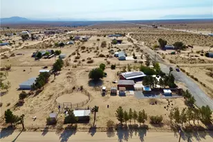 14221 Tumbleweed Rd, Phelan, CA 92371 - Photo 33