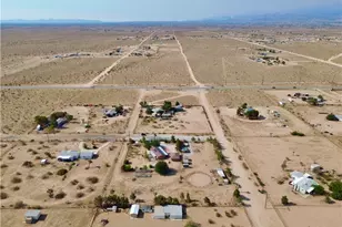 14221 Tumbleweed Rd, Phelan, CA 92371 - Photo 43