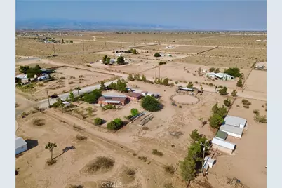14221 Tumbleweed Road, Phelan, CA 92371 - Photo 35