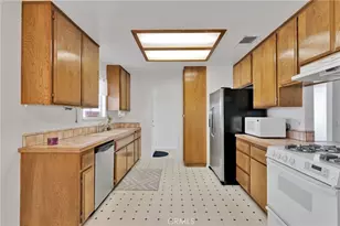 13252 Setancket Rd, Apple Valley, CA 92308 - Photo 5