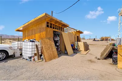 5924 Old Woman Springs Road, Johnson Valley, CA 92285 - Photo 15