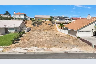13610 Sierra Vista Drive, Victorville, CA 92395 - Photo 3