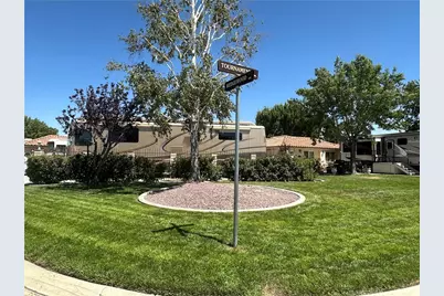 11555 Wedgewood Drive, Apple Valley, CA 92308 - Photo 11