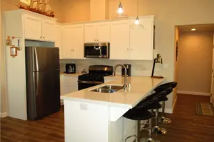 19301 Lasky St, California City, CA 93505 - Photo 9