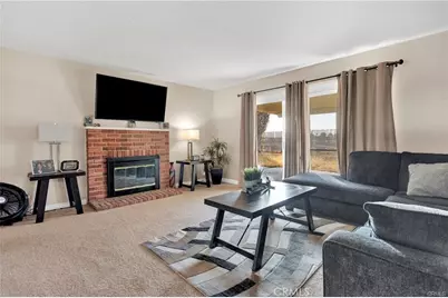 15084 Condor Road, Victorville, CA 92394 - Photo 3