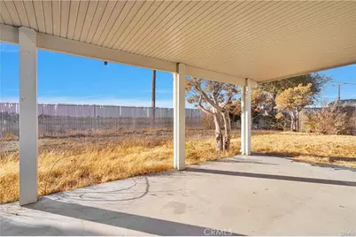 15084 Condor Road, Victorville, CA 92394 - Photo 17