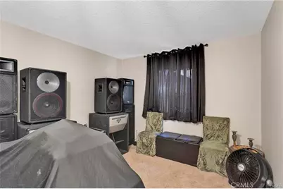 15084 Condor Road, Victorville, CA 92394 - Photo 11