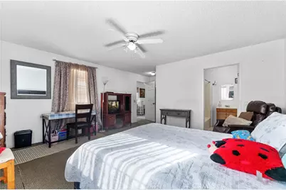 1112 Island Avenue, Wilmington, CA 90744 - Photo 13