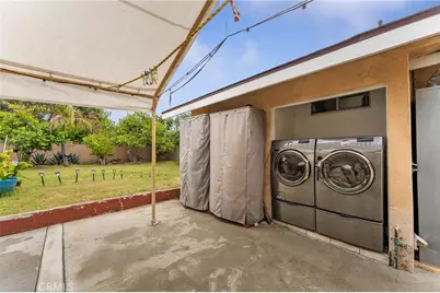 1112 Island Avenue, Wilmington, CA 90744 - Photo 33