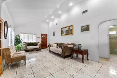 1112 Island Avenue, Wilmington, CA 90744 - Photo 27