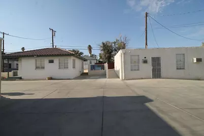 128 E Fredricks Street, Barstow, CA 92311 - Photo 3