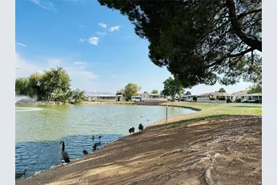 20683 Waalew Road #B145, Apple Valley, CA 92307 - Photo 31