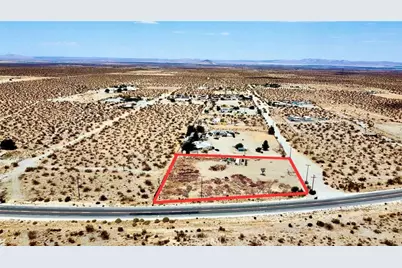 1290 Ca-18, Pinon Hills, CA 92372 - Photo 7