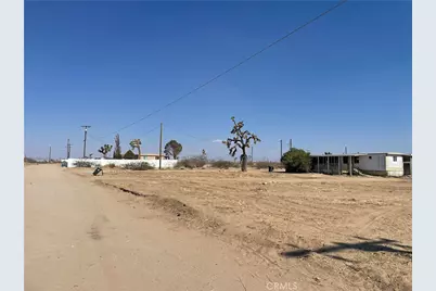 11109 Primrose Road, Adelanto, CA 92301 - Photo 3