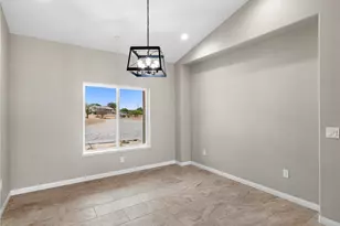 5021 Chelsea St, Phelan, CA 92371 - Photo 13