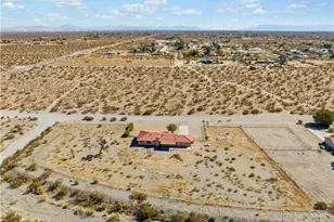 14022 Valle Vista Rd, Phelan, CA 92371 - Photo 33