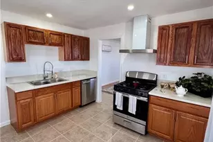 640 Flora St, Barstow, CA 92311 - Photo 7