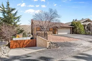 5471 Zurich Dr, Wrightwood, CA 92397 - Photo 5