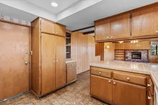 5471 Zurich Dr, Wrightwood, CA 92397 - Photo 17