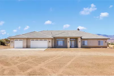 8482 Tumbleweed Road, Phelan, CA 92371 - Photo 3
