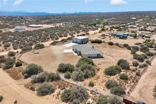 8482 Tumbleweed Rd, Phelan, CA 92371 - Photo 55