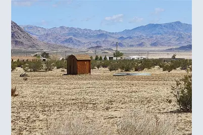 30280 Buchanan Street, Lucerne Valley, CA 92356 - Photo 1