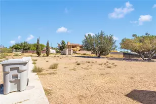 14720 Main St, Hesperia, CA 92345 - Photo 17