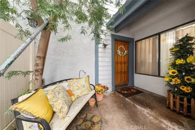 20651 Roscoe Boulevard #L, Winnetka, CA 91306 - Photo 3