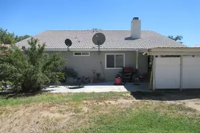 14216 Rivers Edge Road, Helendale, CA 92342 - Photo 17