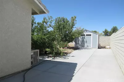 14216 Rivers Edge Road, Helendale, CA 92342 - Photo 19