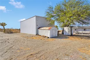 11579 Amarillo Rd, Phelan, CA 92371 - Photo 43