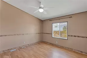 11579 Amarillo Rd, Phelan, CA 92371 - Photo 21