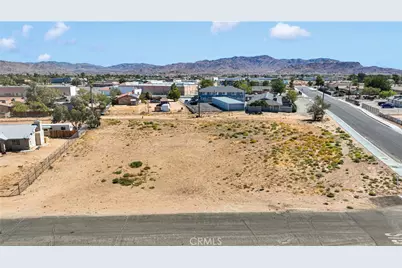 13581 Yakima Road, Apple Valley, CA 92307 - Photo 1