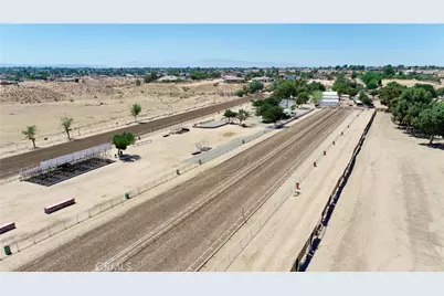 9983 Choiceana Avenue, Hesperia, CA 92345 - Photo 5