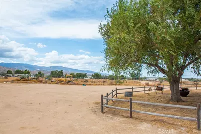 6591 Sundown Drive, Phelan, CA 92371 - Photo 9