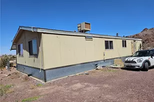 30982 Velour St, Newberry Springs, CA 92365 - Photo 3