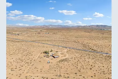 19876 Stoddard Wells, Apple Valley, CA 92307 - Photo 33