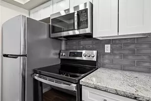 19183 Elm Dr, Apple Valley, CA 92308 - Photo 11