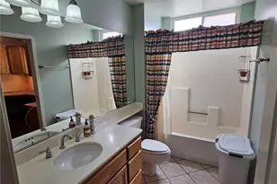 12462 Kirkwood Dr, Victorville, CA 92392 - Photo 17