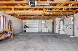 10660 Ranchero, Oak Hills, CA 92344 - Photo 51