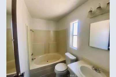 11226 Ponderosa Road, Pinon Hills, CA 92372 - Photo 17