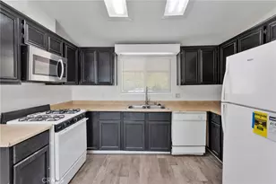 19109 Hinton St, Hesperia, CA 92345 - Photo 3