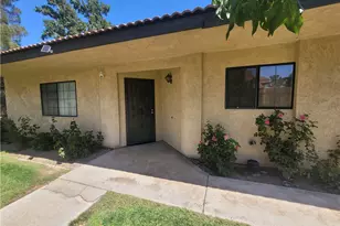 19218 Elm Dr, Apple Valley, CA 92308 - Photo 3