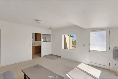 10099 Highland Avenue, Lucerne Valley, CA 92356 - Photo 19