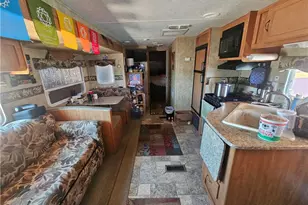 36369 Tate Ln, Lucerne Valley, CA 92356 - Photo 29