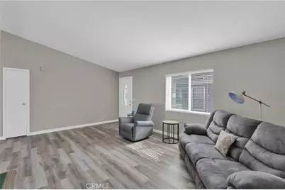 22241 Nisqually Road #20, Apple Valley, CA 92308 - Photo 7