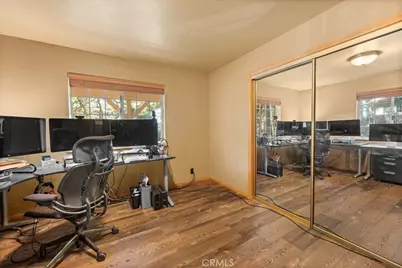 31358 Lightfoot Way, Running Springs, CA 92382 - Photo 21